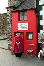 The Smallest House in Great Britain