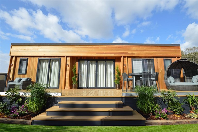 5 reasons buy a holiday home in 2020