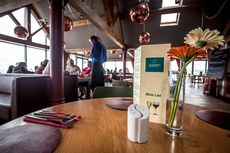 The Tavern open to diners