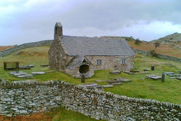 Interest Points: The Old Llangelynnin Church