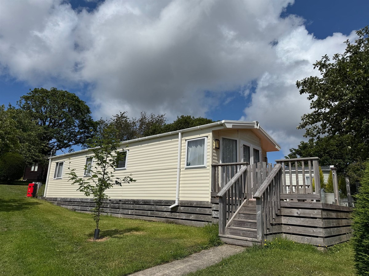 BH Willerby Britannia 99 - exterior