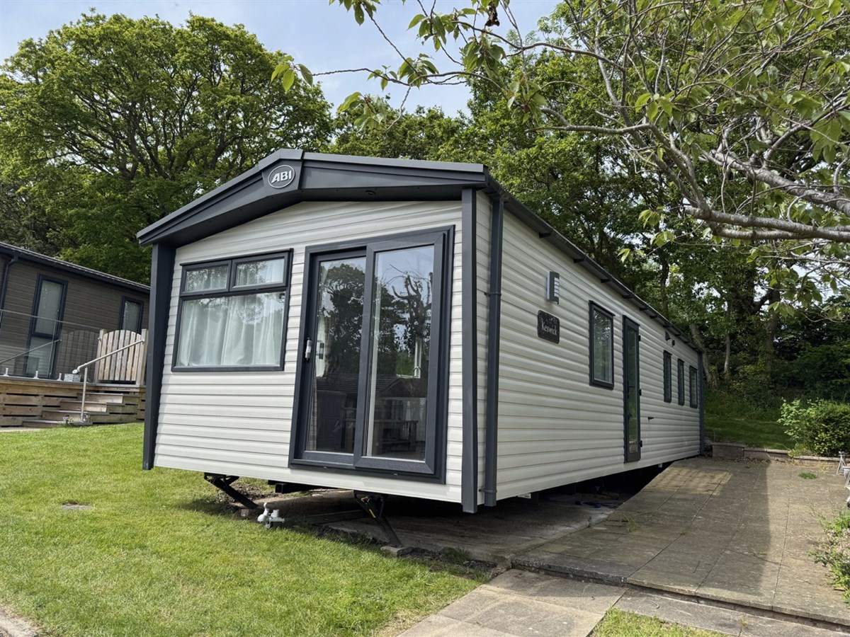 BH ABI Keswick 70a - exterior
