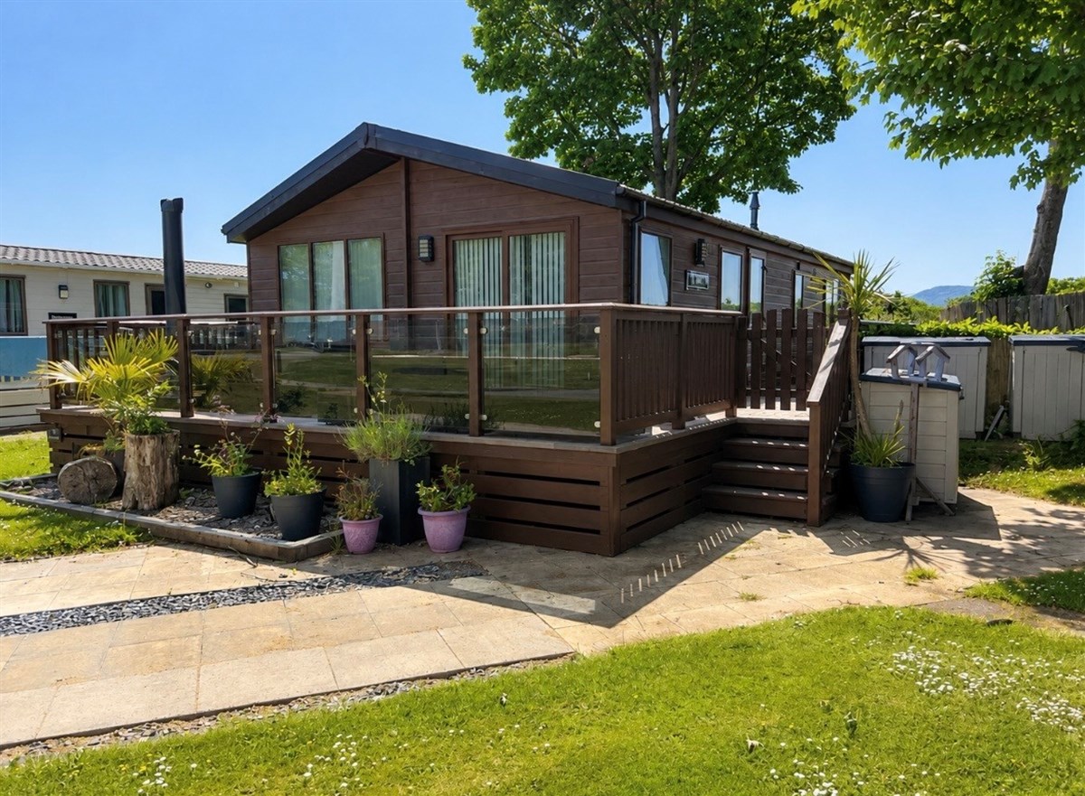 CH Willerby Clearwater 158 - exterior