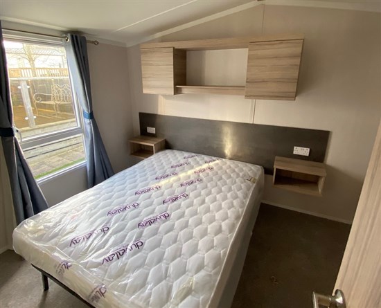 Loire master bedroom
