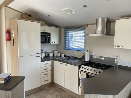 2015 Atlas Chorus - kitchen