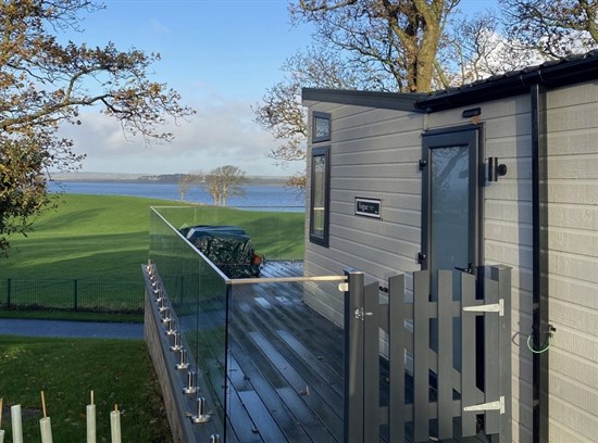 CH Willerby Vogue 89 - exterior 2