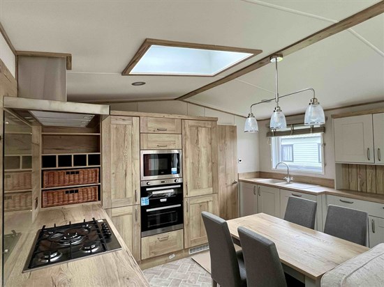 CH ABI Ambleside 93 - kitchen dining