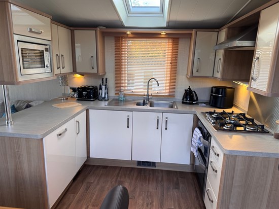 BH Swift Chamonix 81 - kitchen