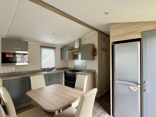 Ch Willerby Malton 162 - kitchen dining