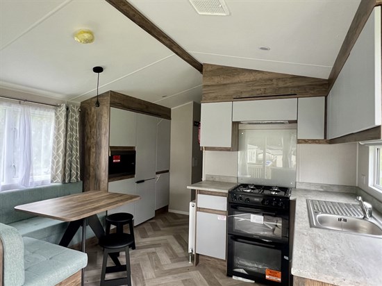 CH Willerby Brookwood 80 - kitchen