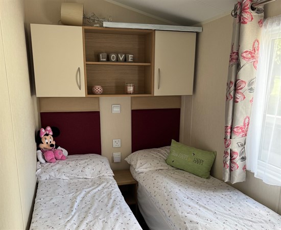 BH Willerby Britannia 99 - twin