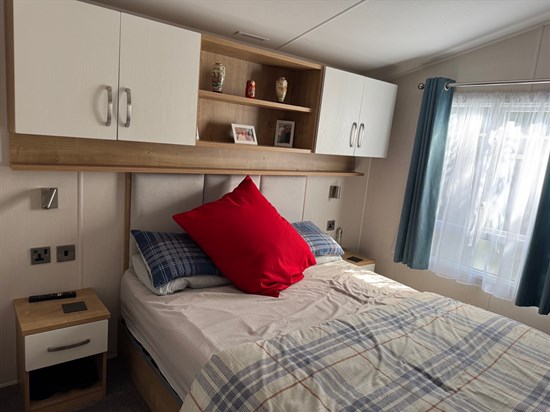 BH Willerby Avonmore Oak 25 - master