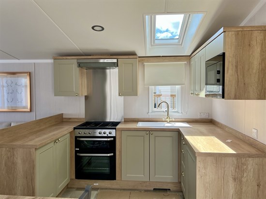 SD Swift Provence 243 - kitchen