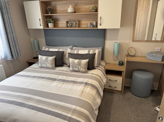 BH Willerby Sierra 3 - master room