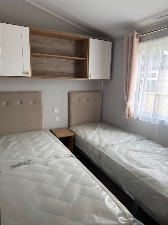 BH Willerby Sierra 10 - twin