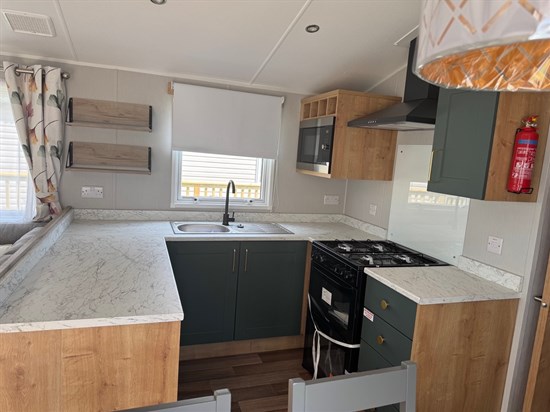 BH Willerby Sierra 10 - kitchen