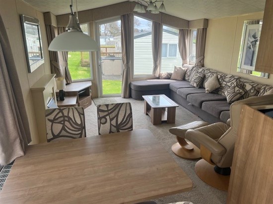 CH Willerby New Hampton 251 - exterior
