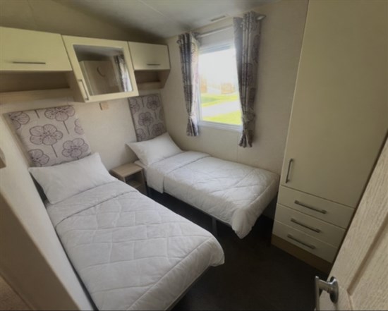 CH Willerby Sierra 207 - twin