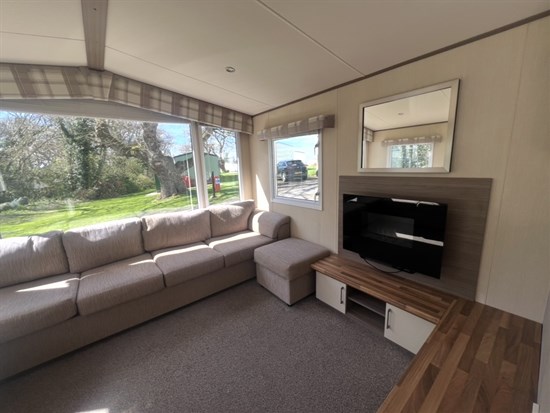 CH ABI Malvern 223 - lounge 2