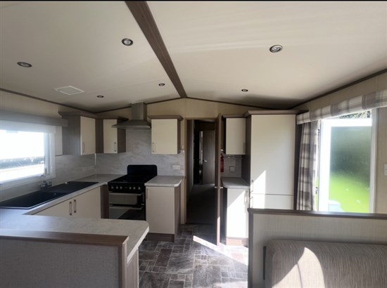 CH ABI Malvern 223 - kitchen dining