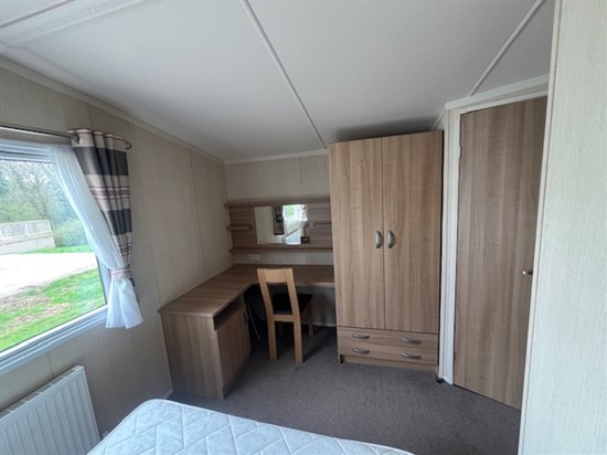 CH Swift Bordeaux 179 - bedroom 2