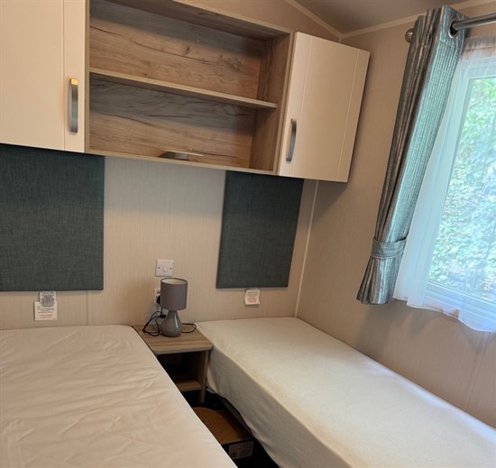 BH Willerby Skye 27a - bedroom 2