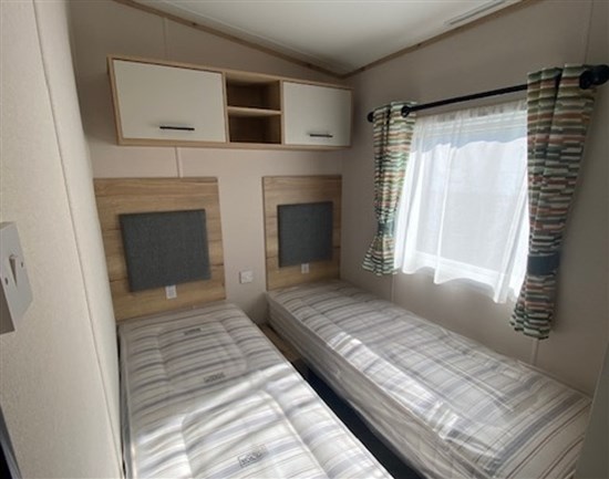 SD ABI Keswick 242 - twin