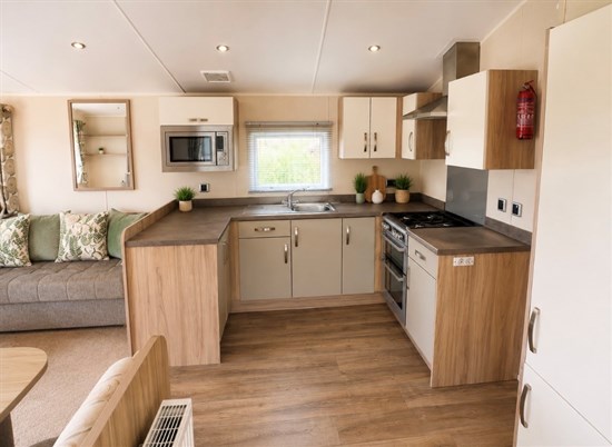 CH Willerby Rio 164 - kitchen