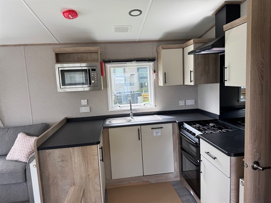 BH ABI Keswick 70a - kitchen