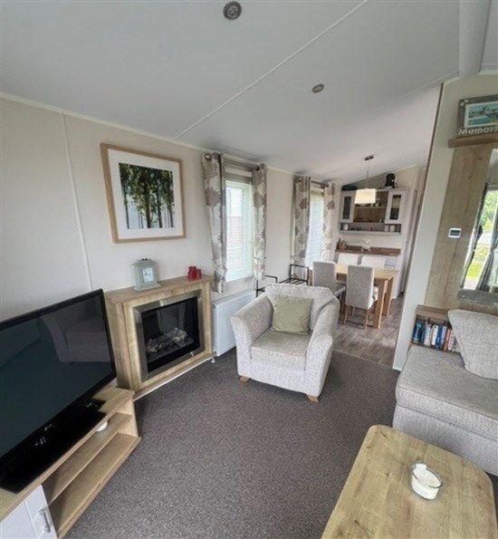 CH Willerby Winchester 48 - lounge 2
