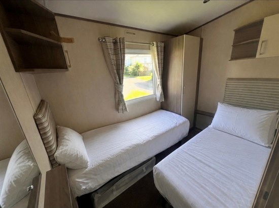 CH Willerby Malvern 179 - twin