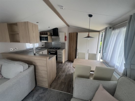 CH Willerby Manor 206 - living room