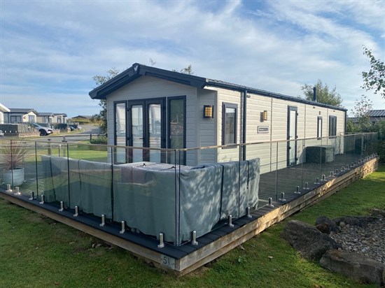 SD Willerby Sheraton 51 - exterior 2