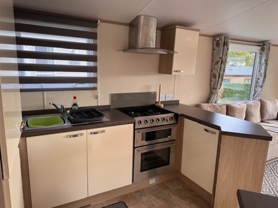 BH Atlas Chorus 6 - kitchen