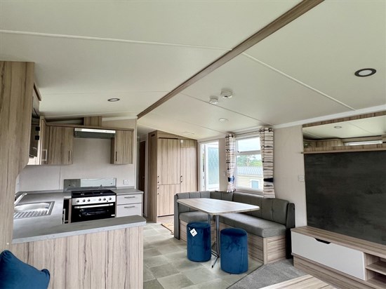CH Swift Loire 37 - living 2