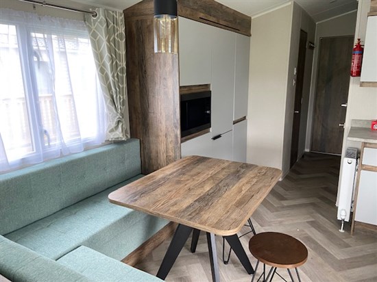 Brookwood living area 2